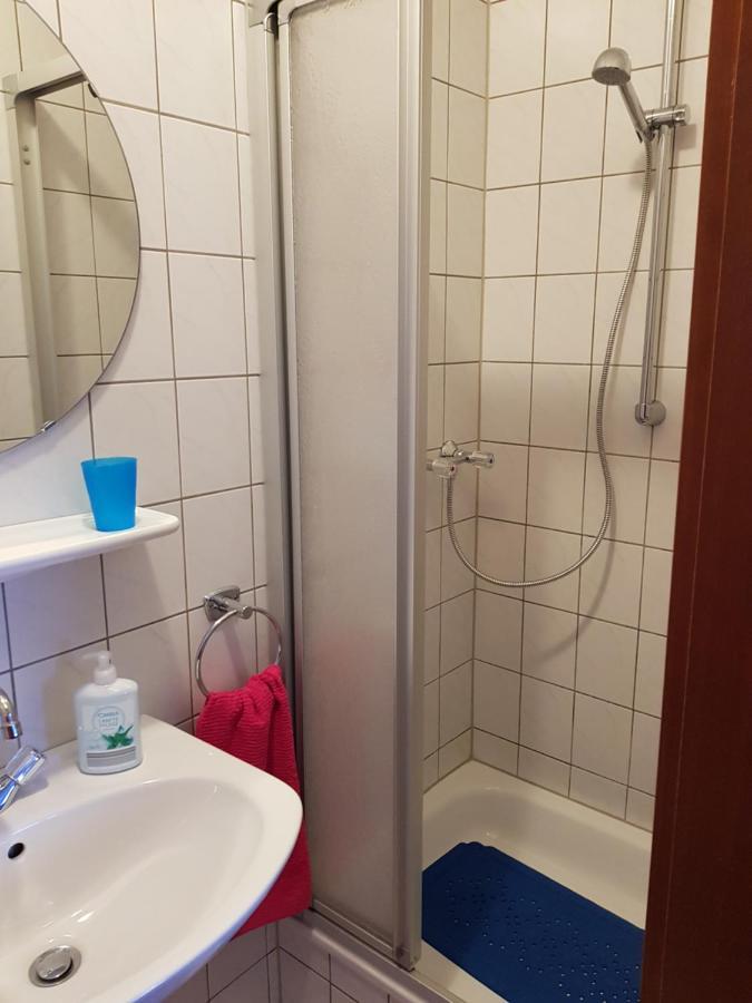 Ferienwohnung Weingut Helmut Barzen Zell Exterior foto