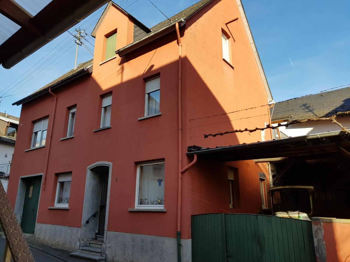 Ferienwohnung Weingut Helmut Barzen Zell Exterior foto